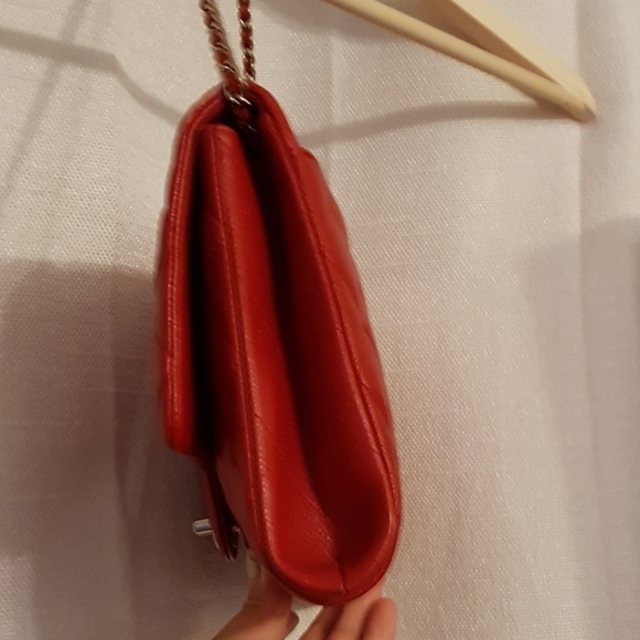 ❌SOLD❌ Red Chanel Shoulder Bag Caviar - Picture 5 of 7